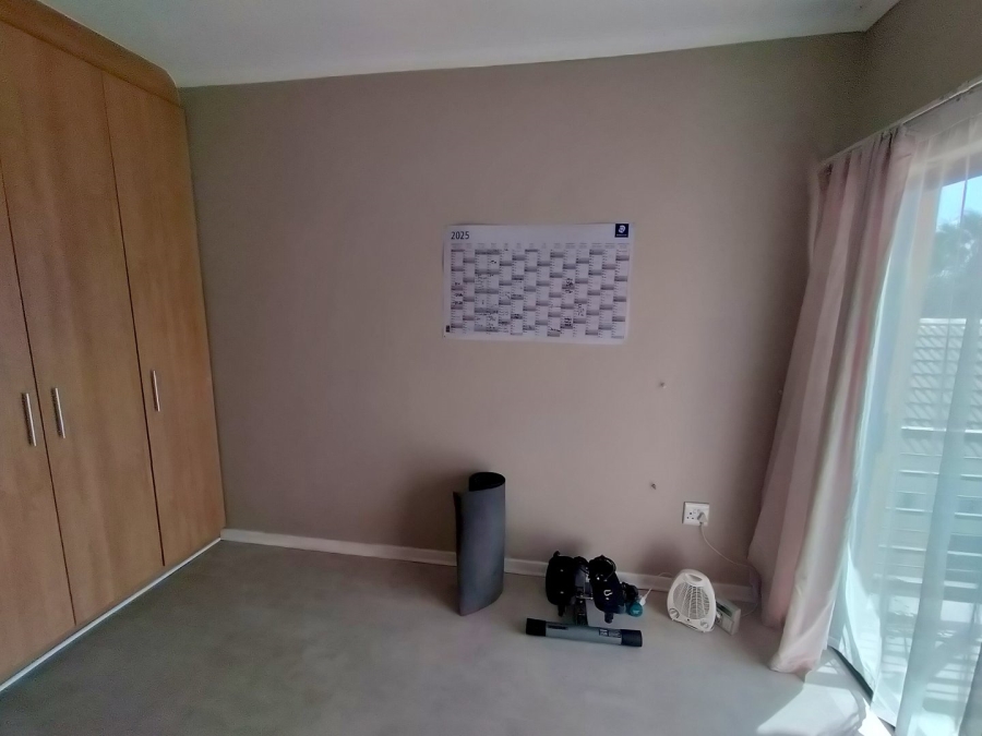 3 Bedroom Property for Sale in Langenhovenpark Free State